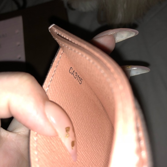 louis vuitton monogam card holder in rose nacre - Picture 6 of 7